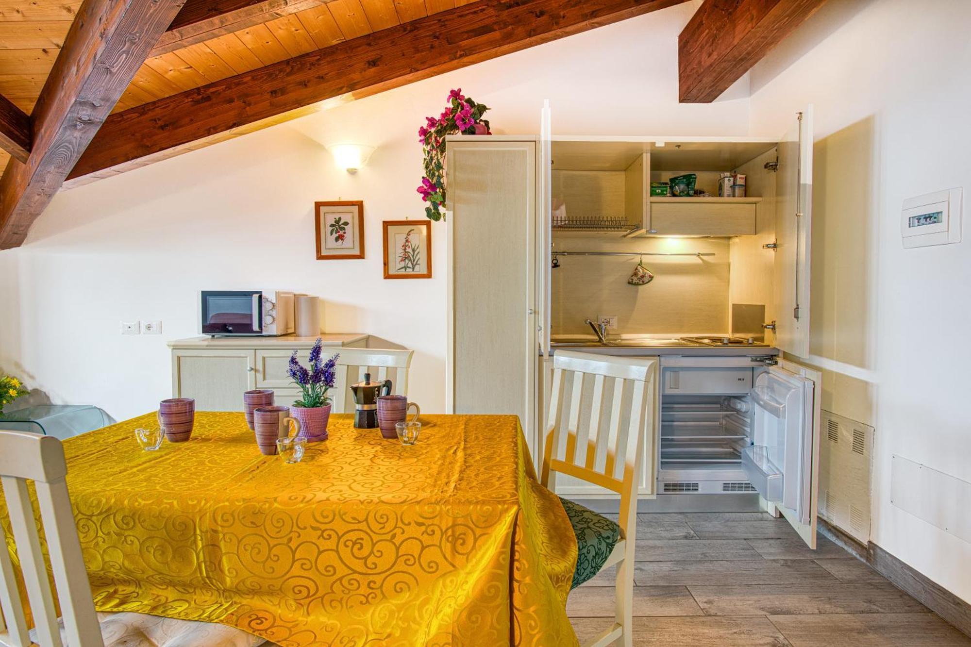 Casavacanzelemore - Casa Zoe Valfabbrica Esterno foto
